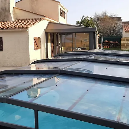 House With Pool Near The Sea Les Sables-dʼOlonne