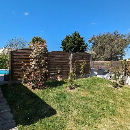 House With Pool Near The Sea Les Sables-dʼOlonne